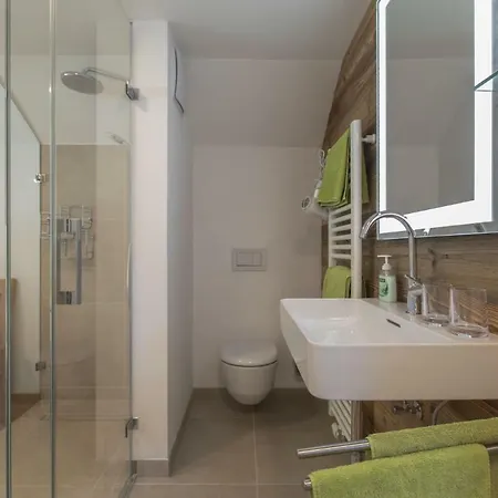 Poetzelberghof Апартаменты