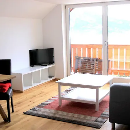 Poetzelberghof Апартаменты *